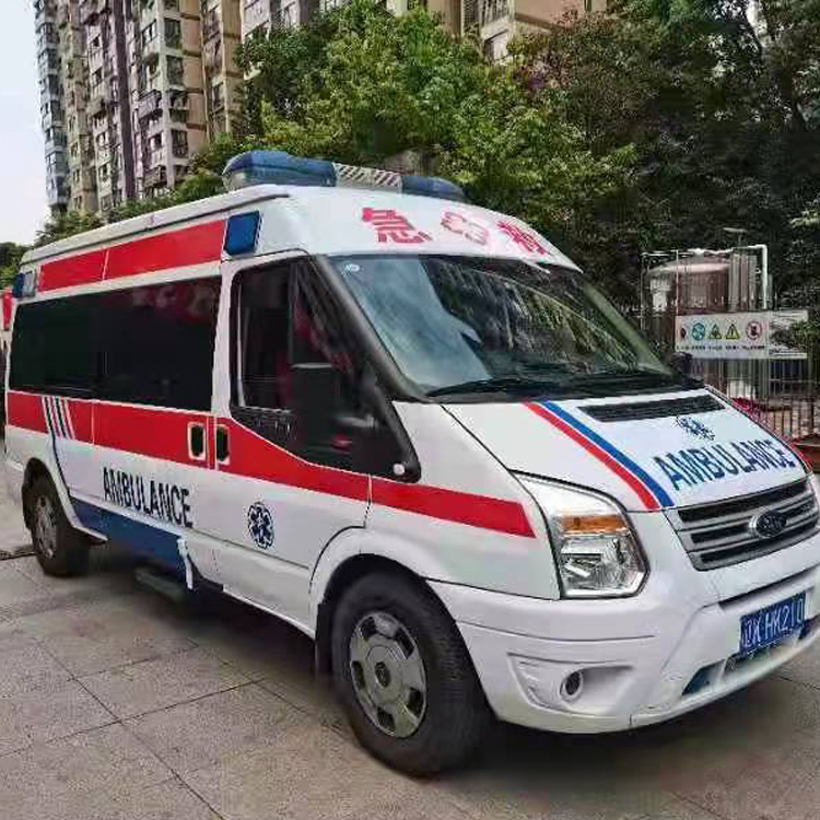 江永长途救护车护送病人返乡